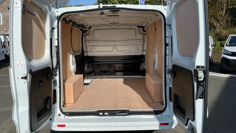 Renault Trafic Swb Diesel SL30 Blue dCi 150 Extra [Safety] Van